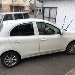 「成約」日産　マーチ　Ｘ ? 　FF車　車検残令和５年１１月　１...