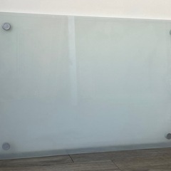 【無料】IKEA ガラスボード(12/17､18のみ)