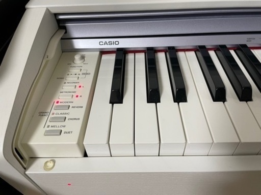 配送可能！綺麗美品カシオpx-735 WE 椅子付き  電子ピアノ  CASIO PX-735WE 2011年製