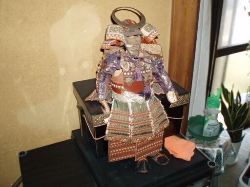 昭和初期の武者人形　鎧　兜　収納箱　つき
