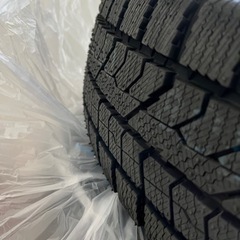 ご購入者様決定致しました！165/70  R14インチほぼ新品スタッドレスタイヤ、中古ホイール付き❗️