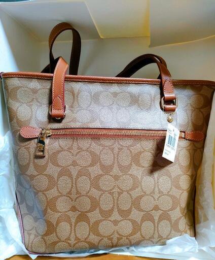 新品・未使用品】COACHバッグ 