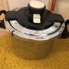 T-fal  CRIPSO  ガス圧力鍋