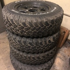 ジムニー　タイヤ　ホイール