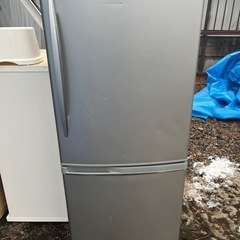 冷蔵庫　2009年製　234リットル