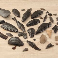 石器 石器時代 北海道 黒曜石 矢じり 矢尻 槍 まとめて ① (R2245wY)