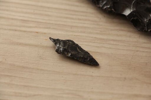 石器 石器時代 北海道 黒曜石 矢じり 矢尻 槍 まとめて ② (R2246wY)