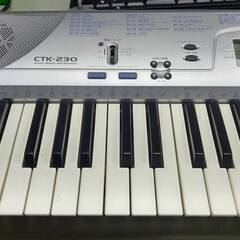 ☆エレクトロニックキーボード　ＣＡＳＩＯ　品番：CTK-230　中古品