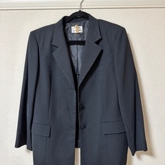 スーツ 17号の中古が安い！激安で譲ります・無料であげます｜ジモティー
