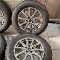 スタッドレスタイヤ195/65R15  91Q