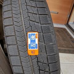 スタッドレスタイヤ195/65R15  91Q