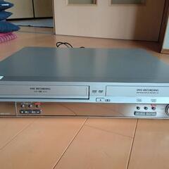 パナソニック DVDレコーダー VHSビデオ一体型 DIGA D...