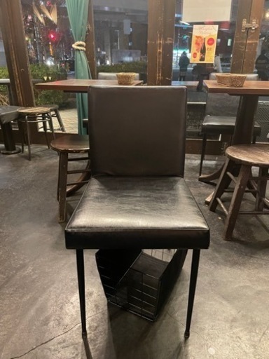 お店で使用していた椅子