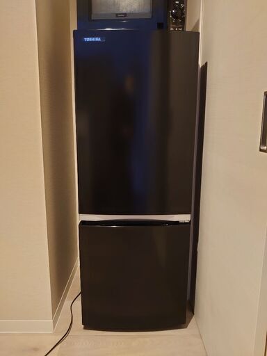 【値下げしました】東芝冷蔵庫　黒色　一人暮らし用