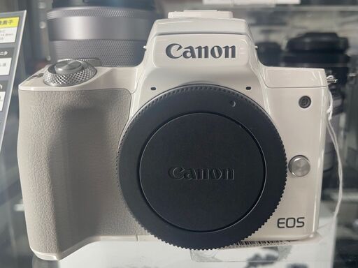 Canon　ミラーレス一眼カメラ　EOS kiss M　ダブルズームキット