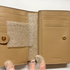 【coach 新品未使用】折り財布　コインケースがま口　日本限定品