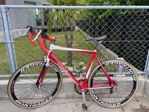 TREK ロードバイク　1.5アルファ　RED/WHITE ディープリムホイール