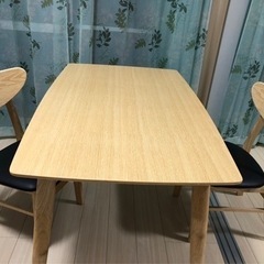 ダイニングテーブル(4名掛け)＆椅子2脚セット