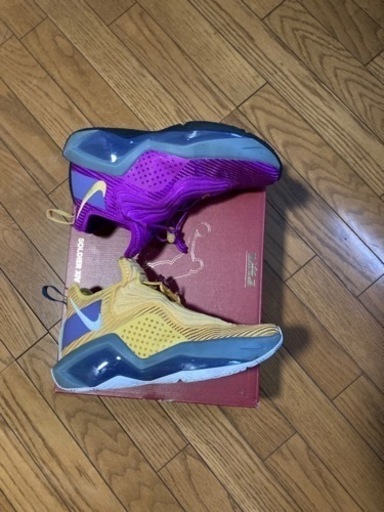 激安！NIKEスニーカーサイズ28.5値下げ