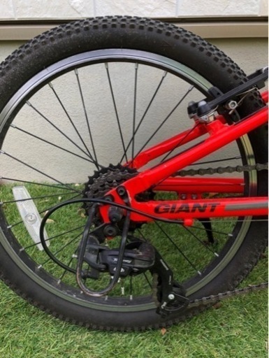 自転車 GIANT 子供用自転車 20インチ 赤