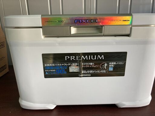 シマノ　クーラーボックス　FIXCEL PREMIUM300 中古