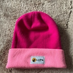 ほぼ新品　カナダ製　LUPA ニット帽　S 4-10歳