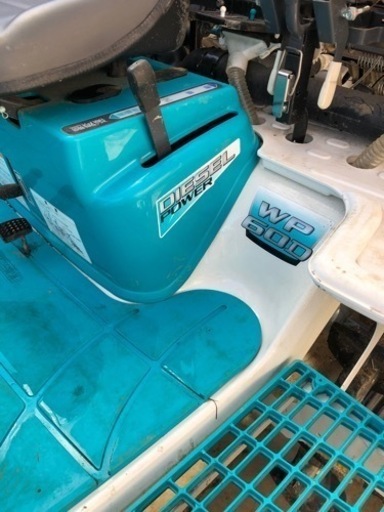 6畳植え田植え機をお売りします。