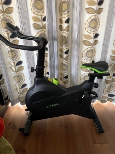 フィットネスバイク　FITBOX