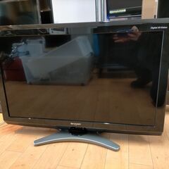 k142　シャープ　 2010年製　32型　液晶テレビ　動作良好　LC-32E7　札幌　プラクラ南9条店　送料A　カード決済可能 k142 シャープ 2010年製 32型 液晶テレビ 動作良好 LC-32E7 札幌