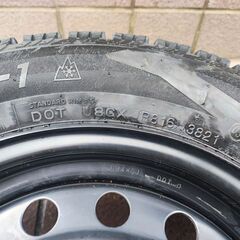 未使用スタッドレスタイヤ４本　ホイール付き 165/65R14 79Q NANKANG ICE ACTIVA AW-1  21年製