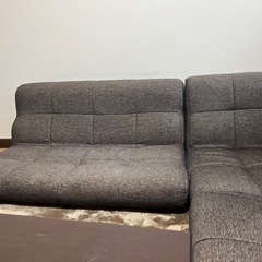 L字のローソファー