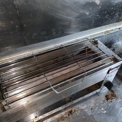 業務用フライヤー、串焼き台、炊飯器、(LPガス用)