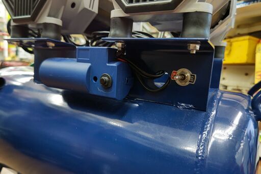 引取限定】TRY-POWER TR-303EC 常圧静音コンプレッサー オイルレス 39L