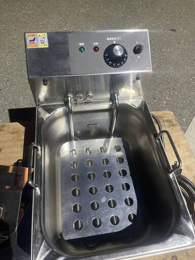 □中古品 タニコー電気フライヤー 卓上フライヤー 2021年 100V TCFL-8B 