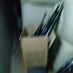 不要なガラクタすべて買ってください