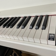 美品です。KORG LP-380 2015年製 電子ピアノ 白 88鍵盤