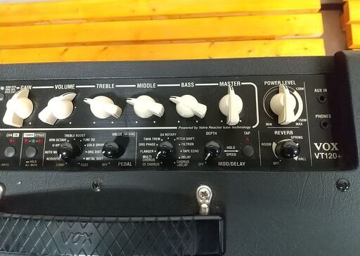 最終値下げ】Vox Valvetronix VT120+ 120W 2x12 Guitar Combo Amp