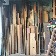 木材・板材・柱材・丸太・薪　無料で差し上げます(名古屋市内)