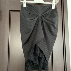 XOXOのマーメイドスカート