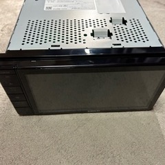 値引きしました　カロッツェリア　楽ナビ　ワイド200ミリ　