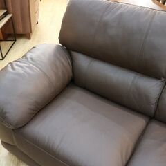 R150)【美品】ニトリ 本革 2人掛け ソファ 2P 茶 ブラウン ラブソファ 参考価格：￥79,900