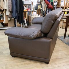 R150)【美品】ニトリ 本革 2人掛け ソファ 2P 茶 ブラウン ラブソファ 参考価格：￥79,900