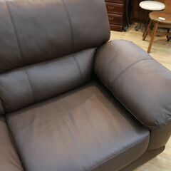 R150)【美品】ニトリ 本革 2人掛け ソファ 2P 茶 ブラウン ラブソファ 参考価格：￥79,900