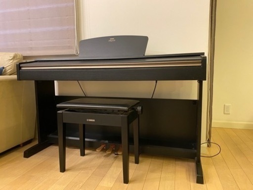 ARIUS YAMAHA YDP-161 電子ピアノ　2012年製　ブラック