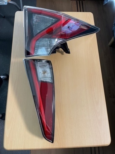 最終価格 在庫1【追加加工可能】50プリウス 前期 加工テール