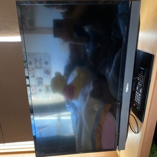 ⚠️本文を読んで下さい‼️ 東芝 32型液晶テレビ 外付けHDD対応 32S5 リモコン CT-90421 動作品