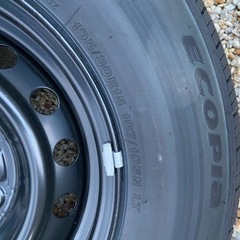 ハイエースバン 純正タイヤ ホイールセット 