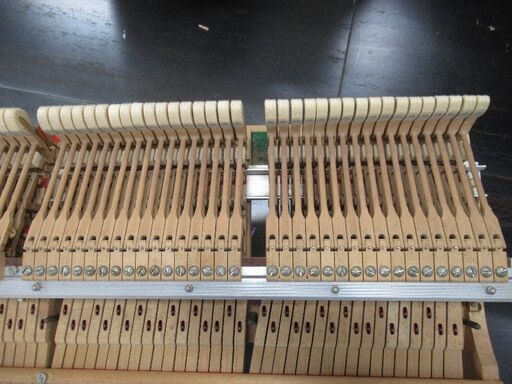 中古グランドピアノ ヤマハ G3E 奥行き183㎝ 製造1978年