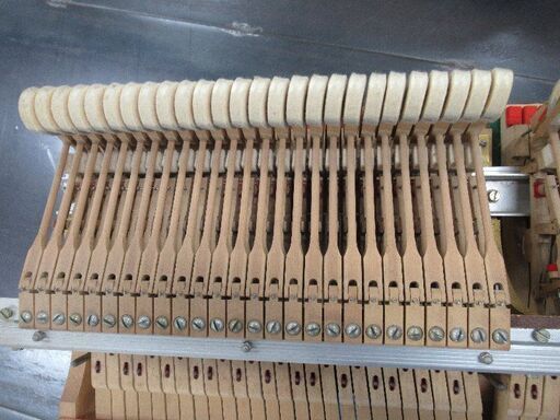 中古グランドピアノ ヤマハ G3E 奥行き183㎝ 製造1978年