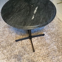 マーブル大理石の丸いテーブル